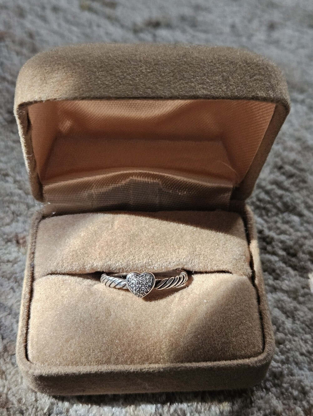 David Yurman Cable Collectibles Diamond Heart Pavé Sterling Silver Ring Size 6✨️ - Picture 15 of 15